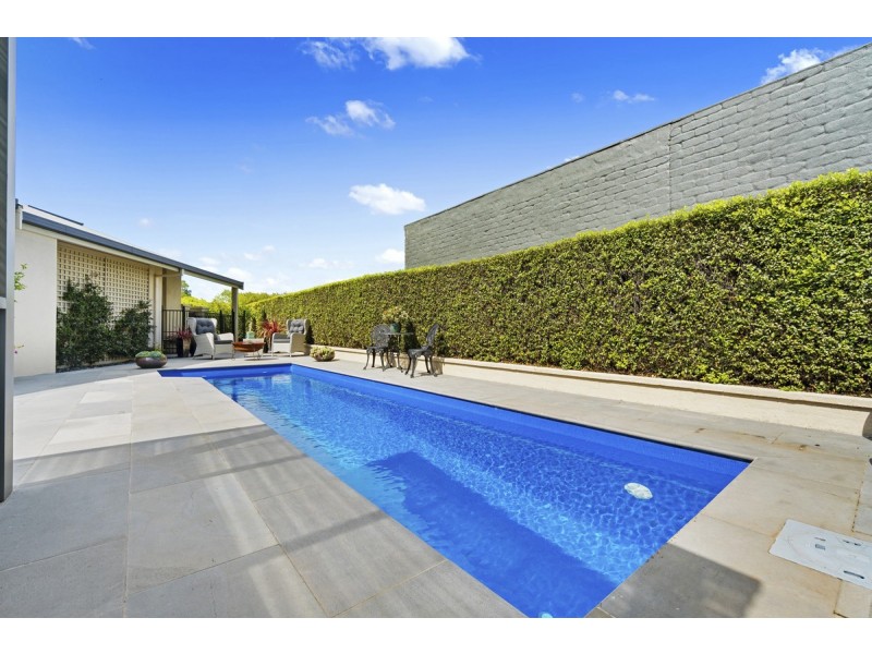 11 Nest Court, Sale VIC 3850