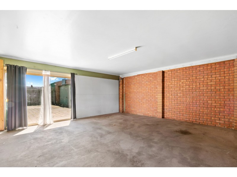 11 Melaleuca Court, Sale VIC 3850