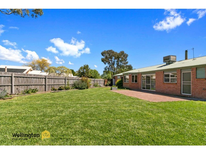 11 Melaleuca Court, Sale VIC 3850