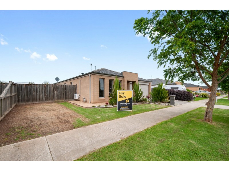 11 Ruthberg Drive, Sale VIC 3850