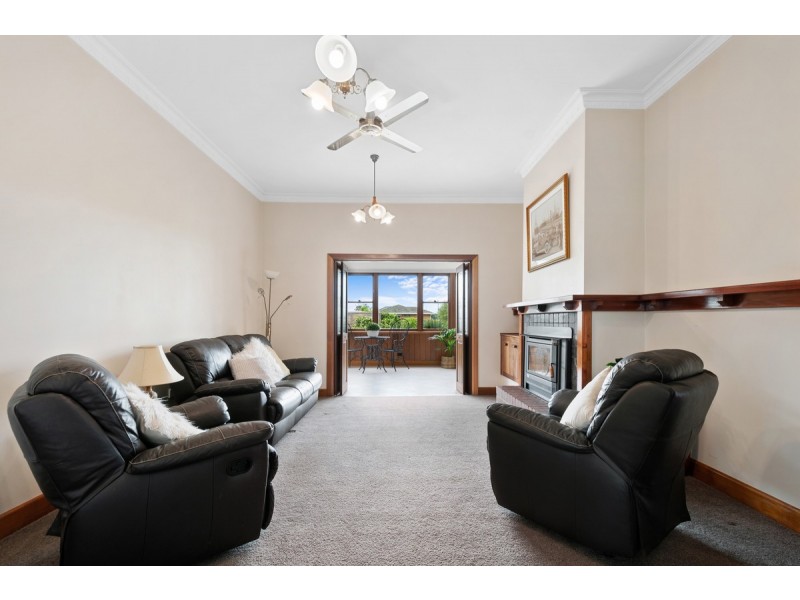 327 Dawson Street, Sale VIC 3850