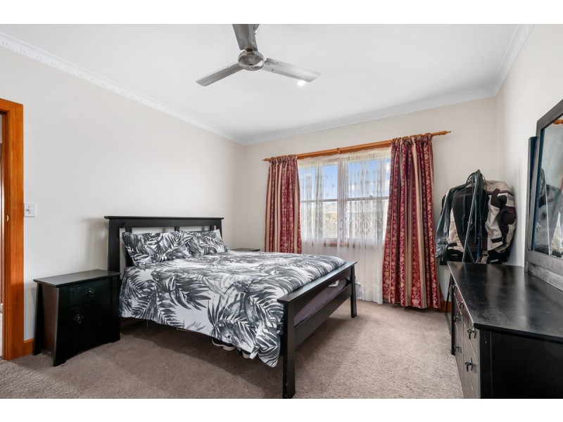 327 Dawson Street, Sale VIC 3850