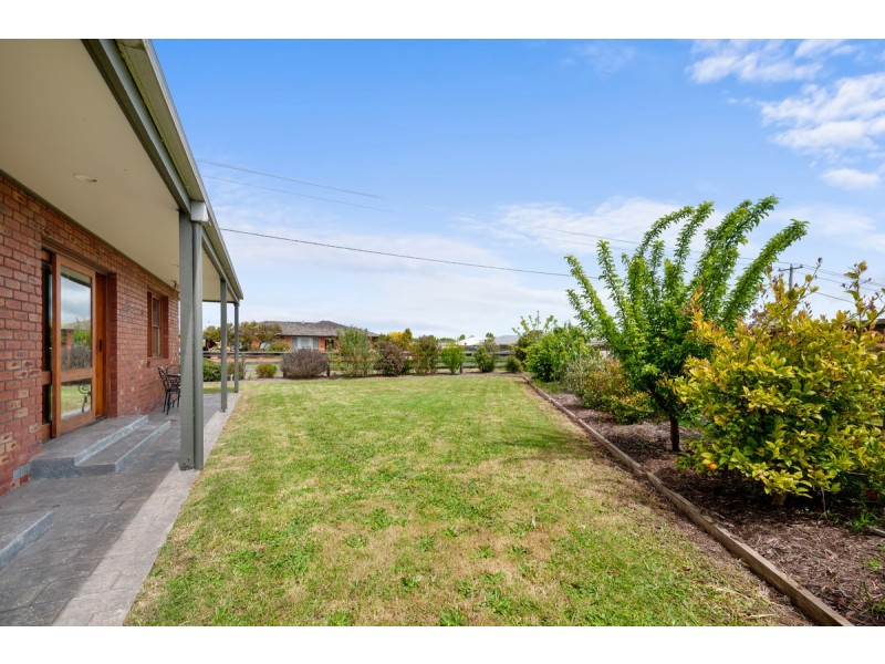 327 Dawson Street, Sale VIC 3850
