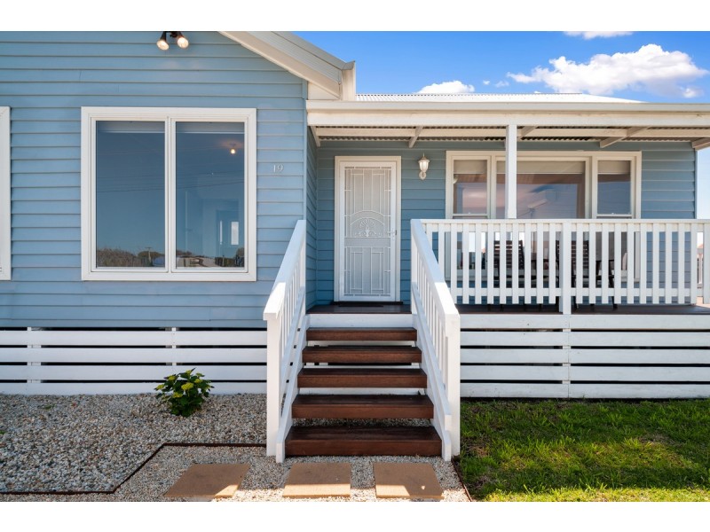 19A Centre Road, Seaspray VIC 3851