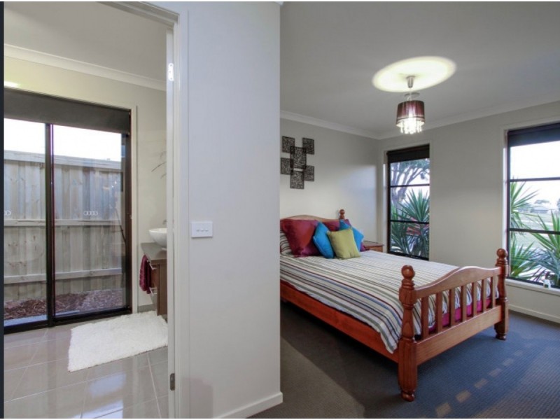 6 Mia Street, Sale VIC 3850