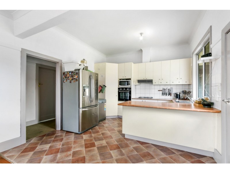 14 Loughnan Court, Wurruk VIC 3850