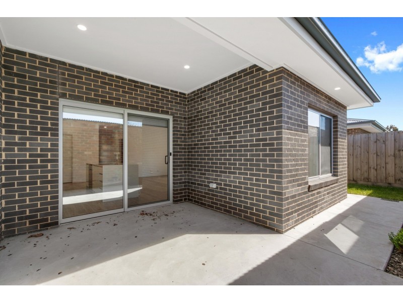 2 Lapwing Lane, Sale VIC 3850