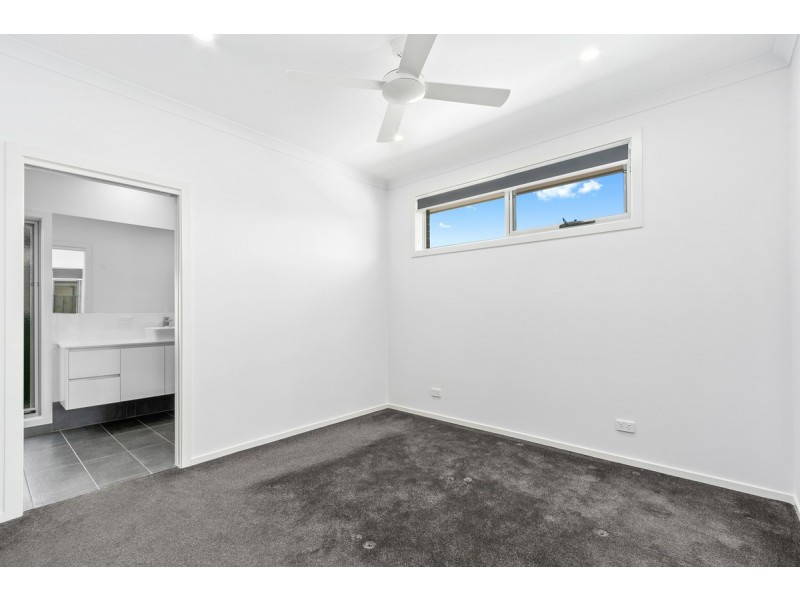 2 Lapwing Lane, Sale VIC 3850