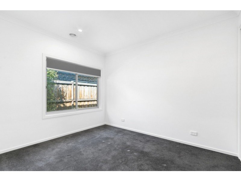 2 Lapwing Lane, Sale VIC 3850
