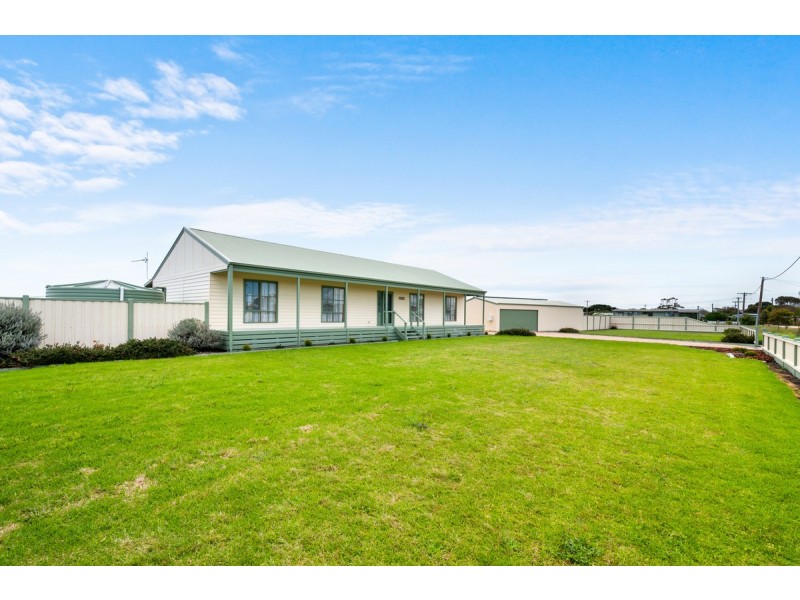 5-9 Ellen Avenue, Seaspray VIC 3851