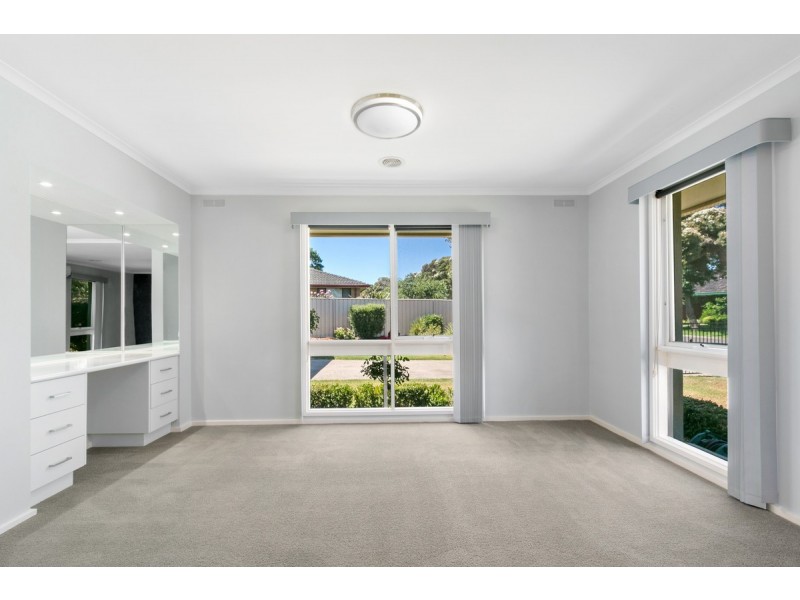 3 Canopus Court, Sale VIC 3850