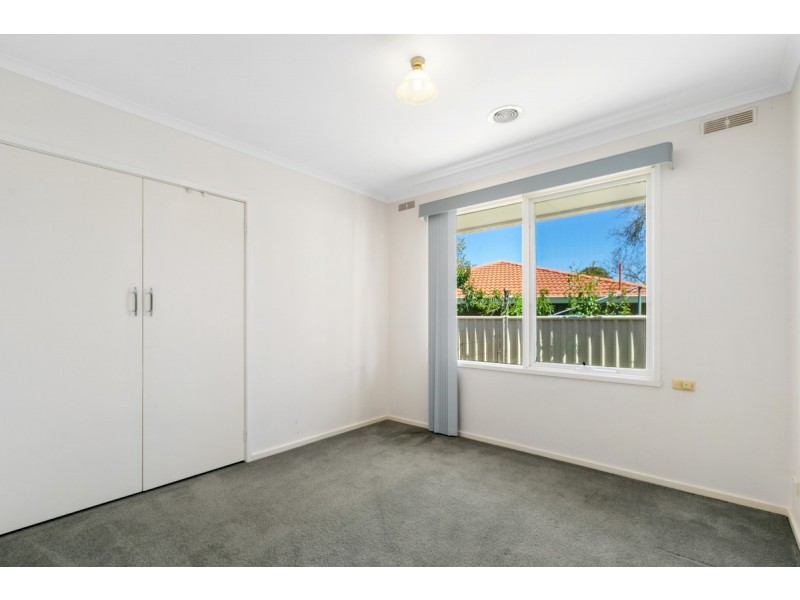 3 Canopus Court, Sale VIC 3850