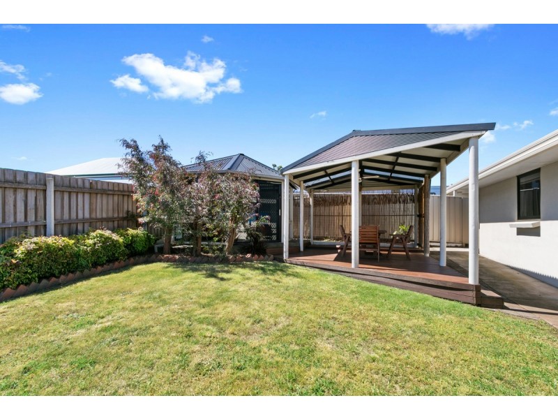3 Canopus Court, Sale VIC 3850