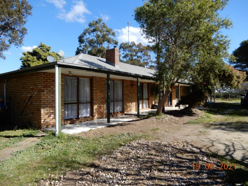 6068 South Gippsland Highway, Longford VIC 3851