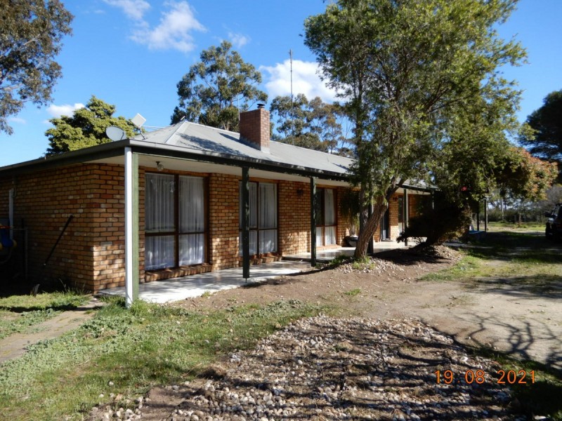 6068 South Gippsland Highway, Longford VIC 3851