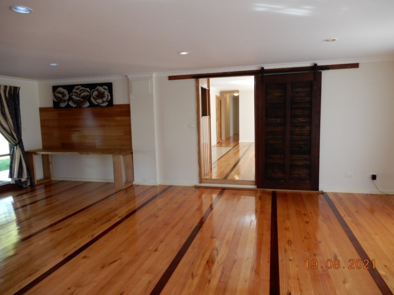 6068 South Gippsland Highway, Longford VIC 3851