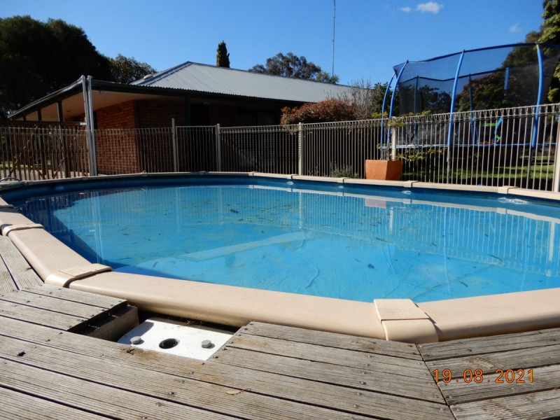 6068 South Gippsland Highway, Longford VIC 3851