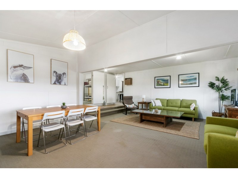 28 Ellen Avenue, Seaspray VIC 3851