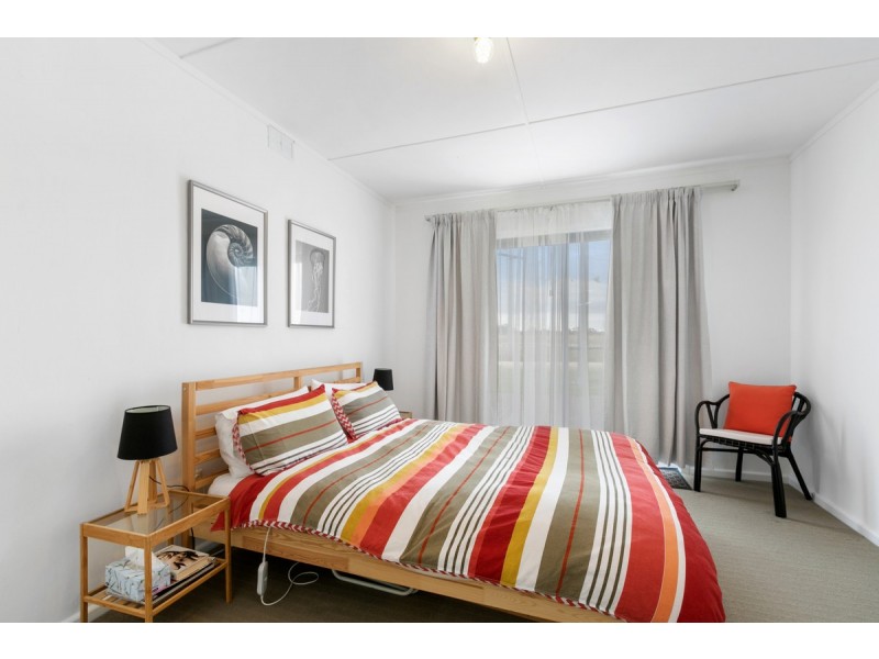 28 Ellen Avenue, Seaspray VIC 3851