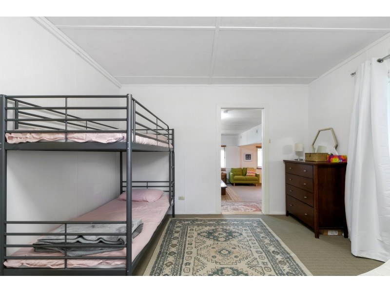 28 Ellen Avenue, Seaspray VIC 3851