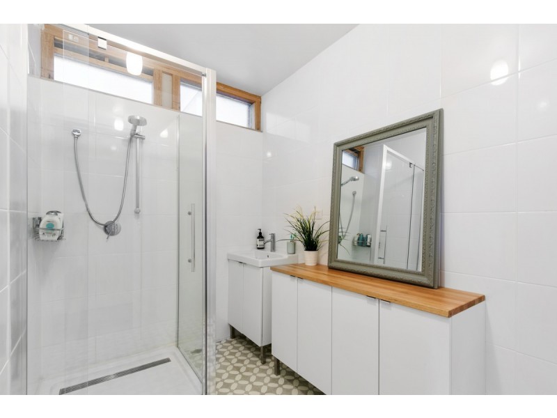 28 Ellen Avenue, Seaspray VIC 3851