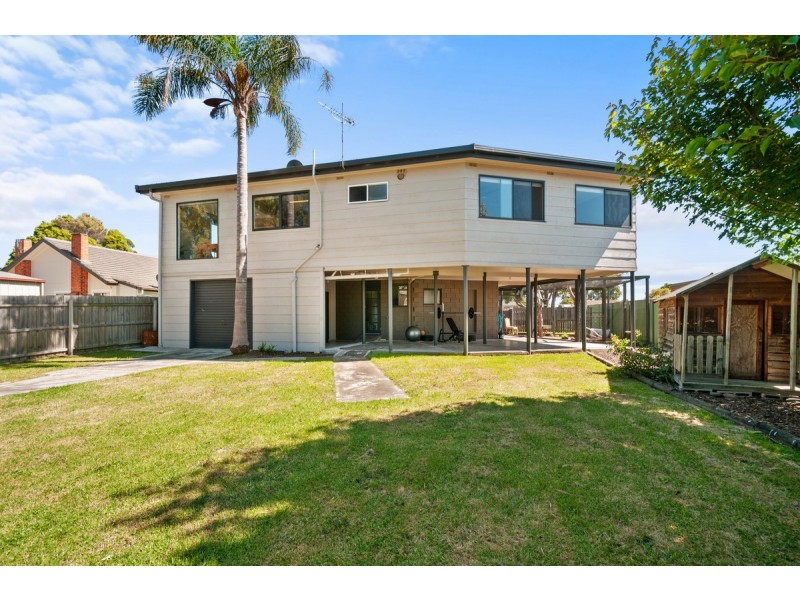 32 Fitzroy Street, Stratford VIC 3862