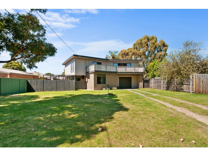 32 Fitzroy Street, Stratford VIC 3862