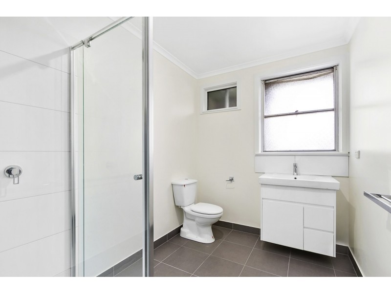 22 Overend Crescent, Sale VIC 3850