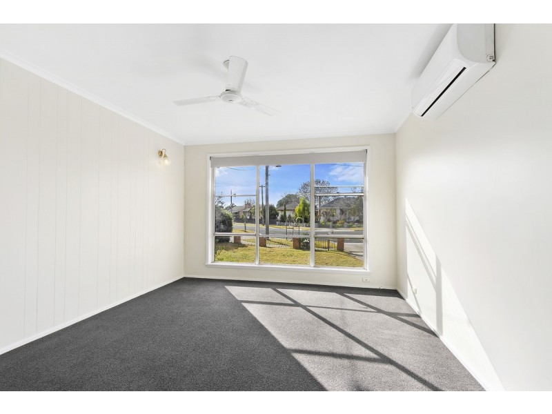 22 Overend Crescent, Sale VIC 3850