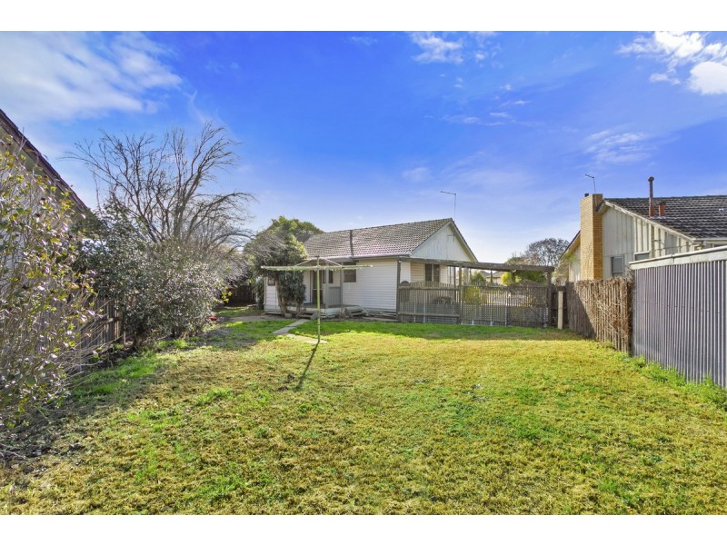 22 Overend Crescent, Sale VIC 3850
