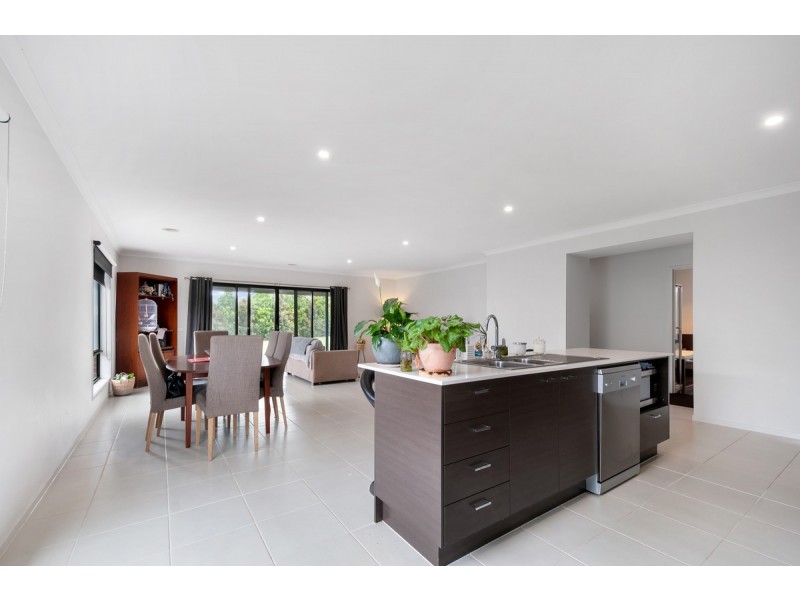 19 Relph Avenue, Sale VIC 3850