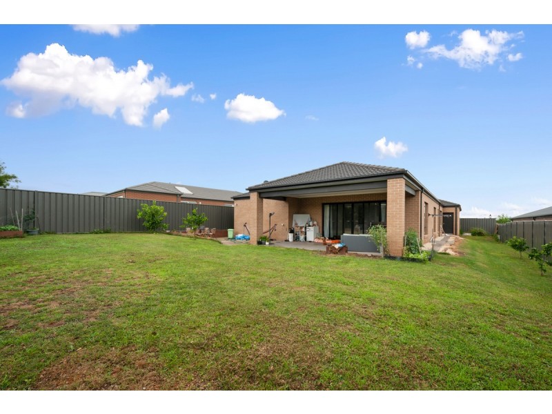 19 Relph Avenue, Sale VIC 3850