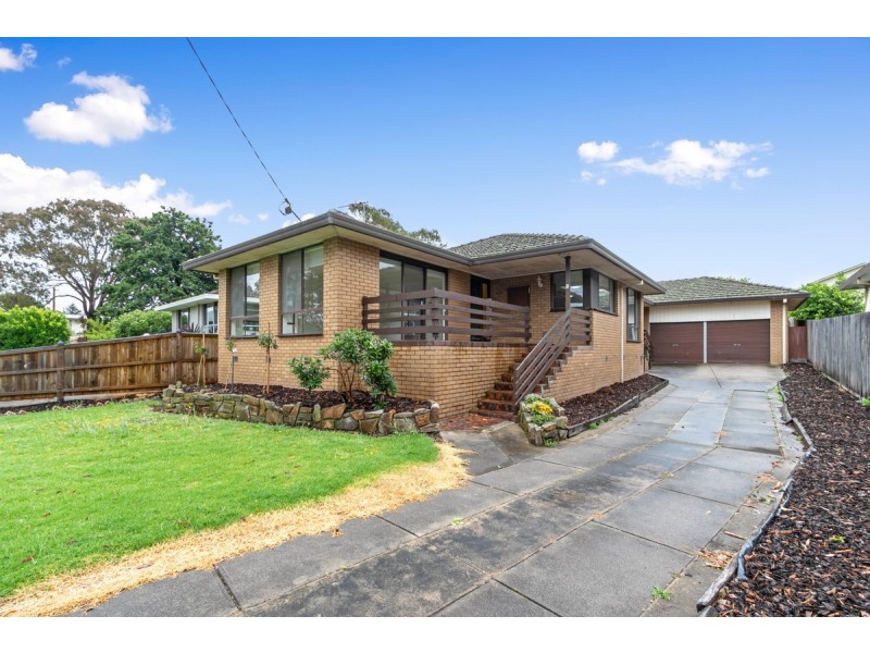 8 Willow Court, Sale VIC 3850