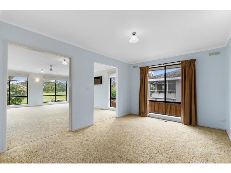 8 Willow Court, Sale VIC 3850