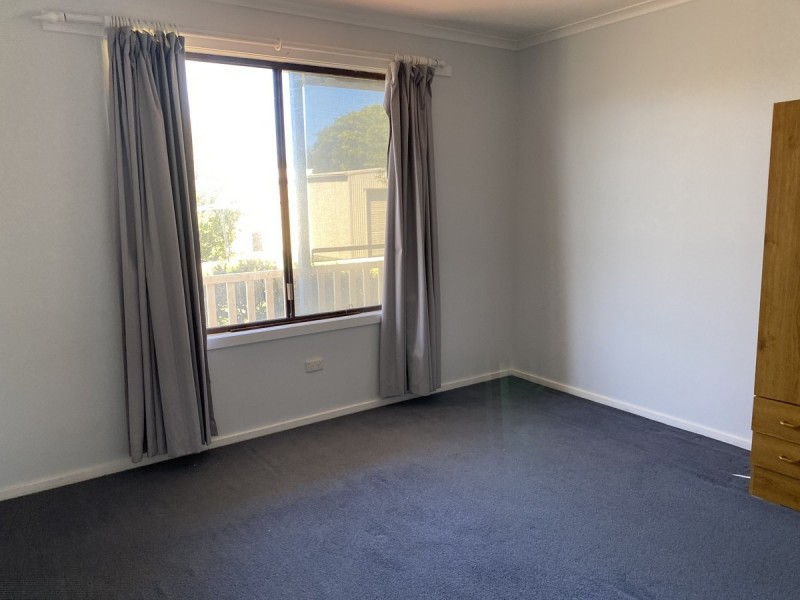 38 Ellen Avenue, Seaspray VIC 3851