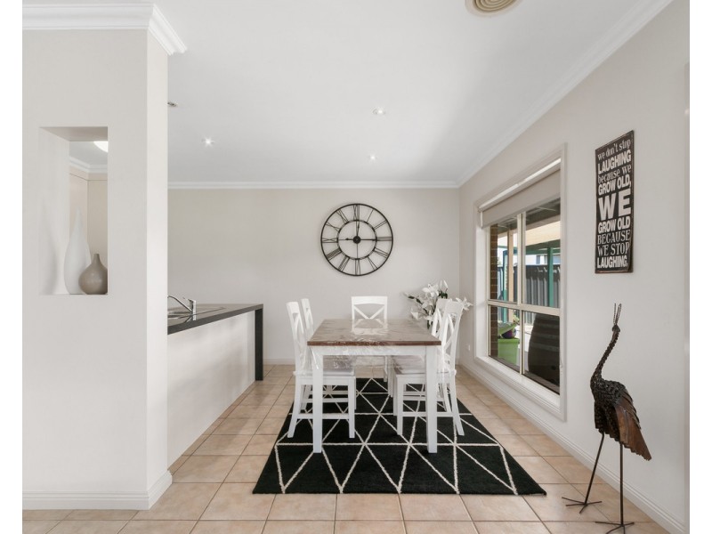 22 Marilyn Way, Sale VIC 3850