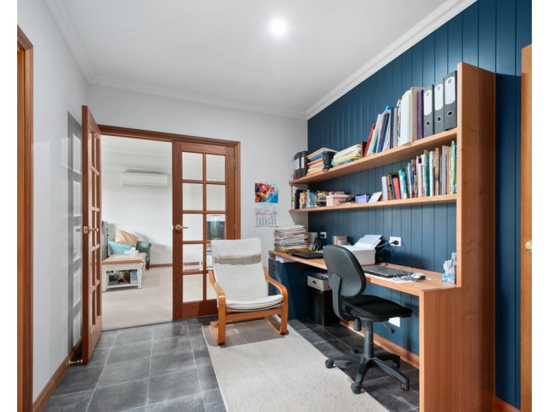 89 Nambrok Road, Nambrok VIC 3847