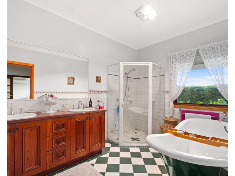 89 Nambrok Road, Nambrok VIC 3847