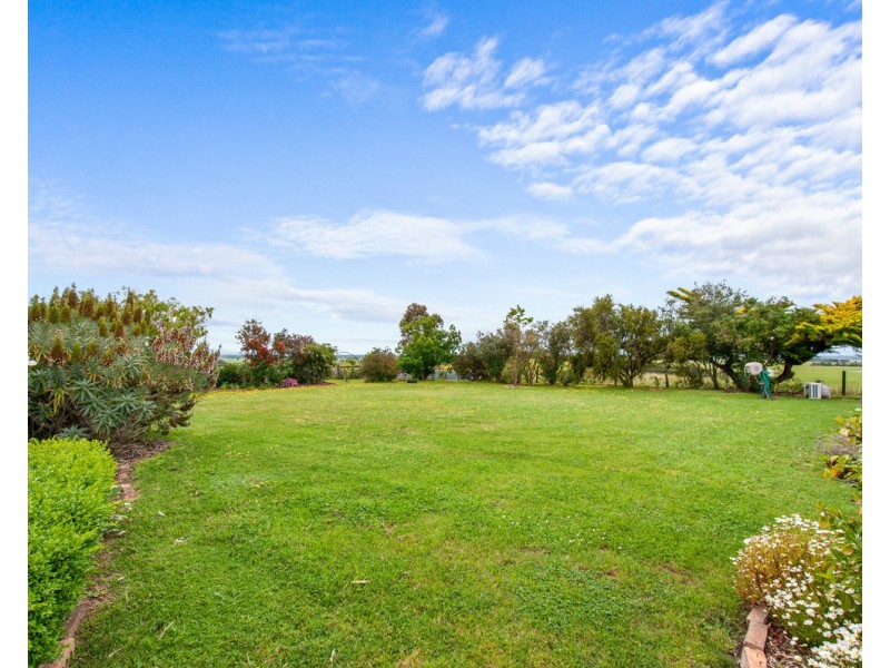 89 Nambrok Road, Nambrok VIC 3847