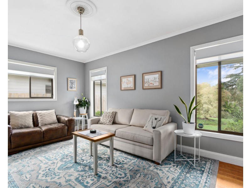 11 Raglan Street, Sale VIC 3850