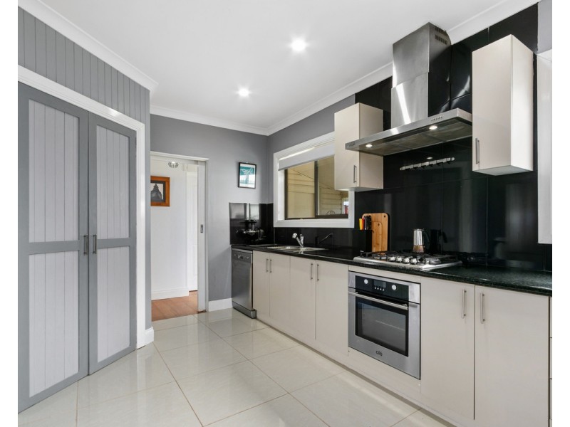 11 Raglan Street, Sale VIC 3850