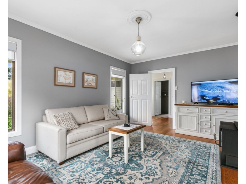 11 Raglan Street, Sale VIC 3850