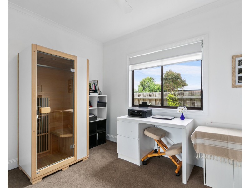 11 Raglan Street, Sale VIC 3850