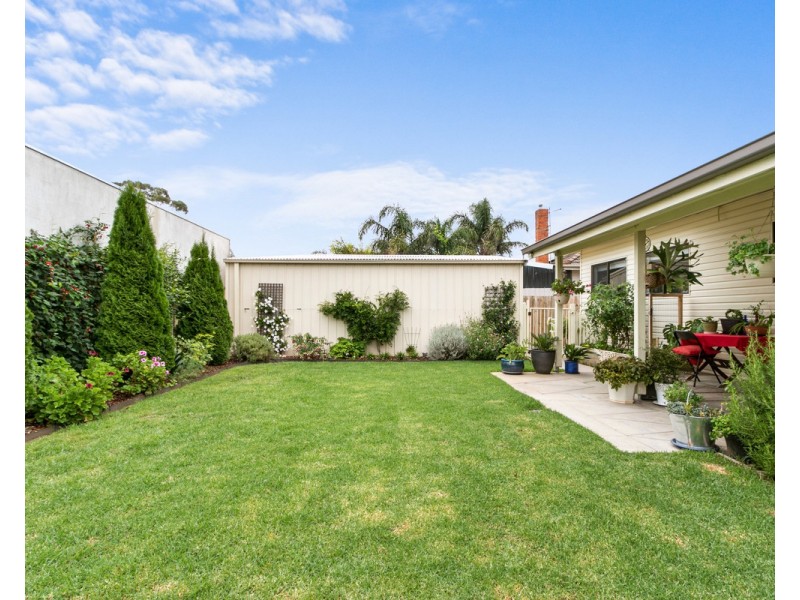 11 Raglan Street, Sale VIC 3850