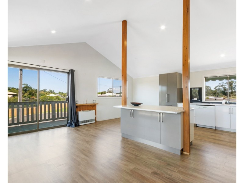 29 Railway Crescent, Wurruk VIC 3850