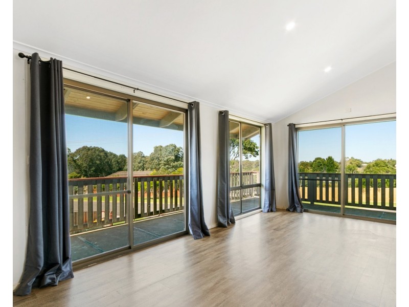 29 Railway Crescent, Wurruk VIC 3850