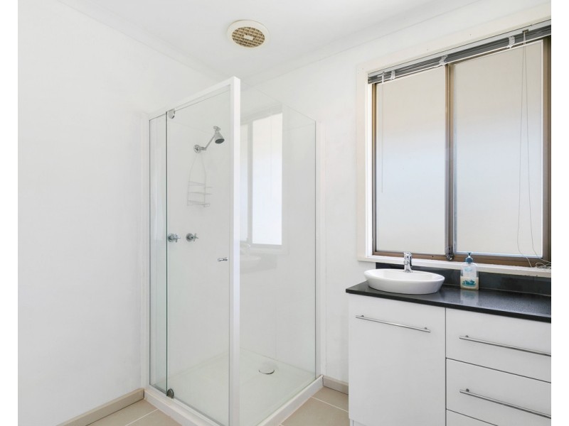 29 Railway Crescent, Wurruk VIC 3850