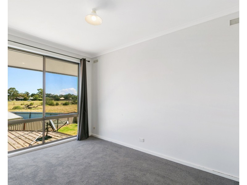 29 Railway Crescent, Wurruk VIC 3850