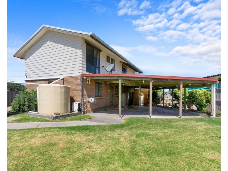 29 Railway Crescent, Wurruk VIC 3850