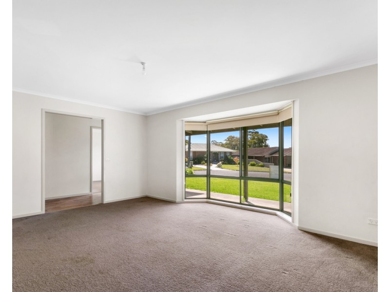 6 Blanks Court, Wurruk VIC 3850